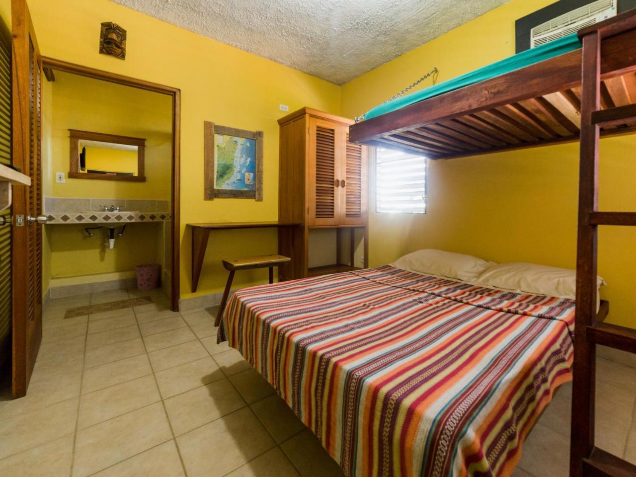 A Piece Of Ground Hostel Punta Gorda Buitenkant foto