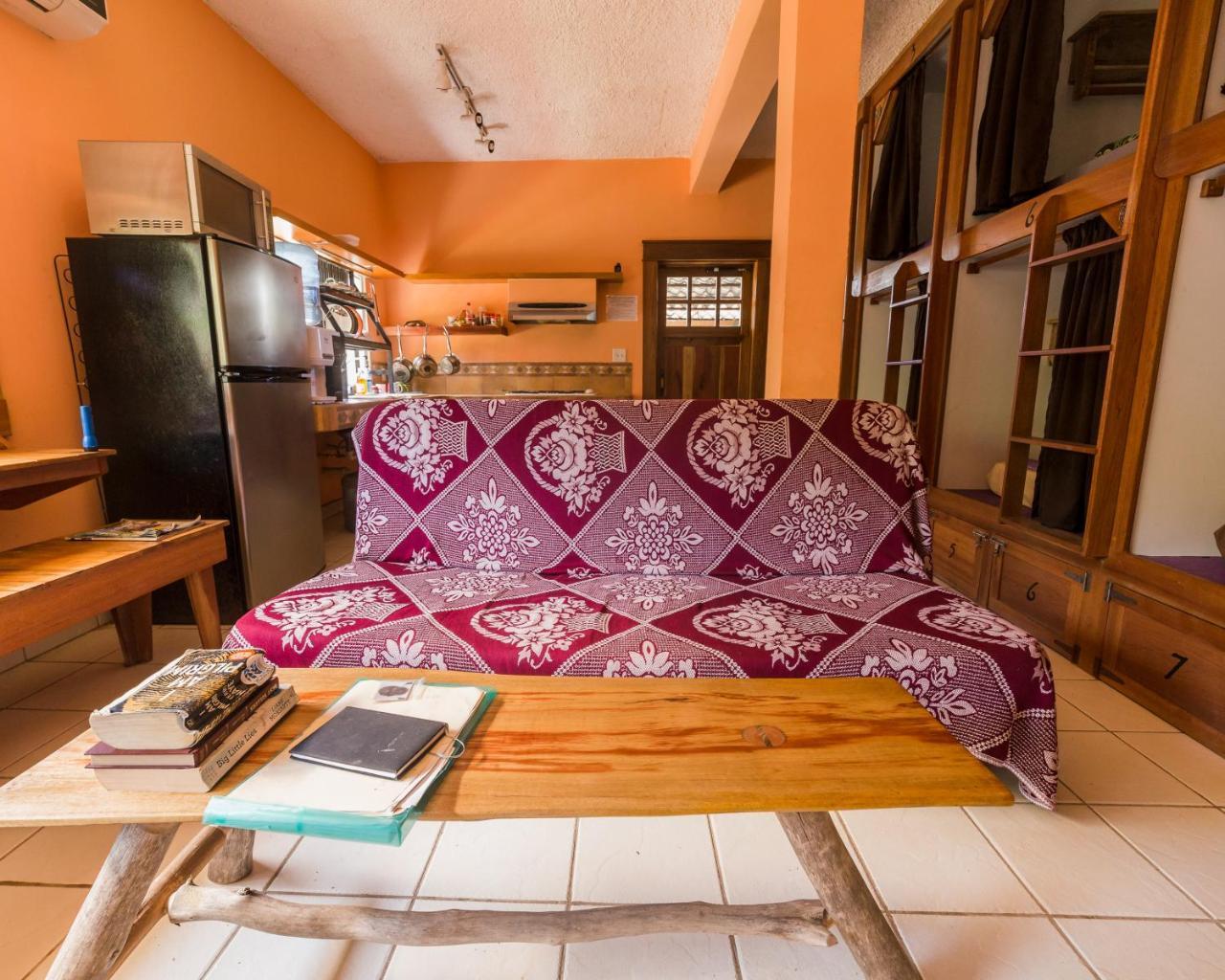 A Piece Of Ground Hostel Punta Gorda Buitenkant foto